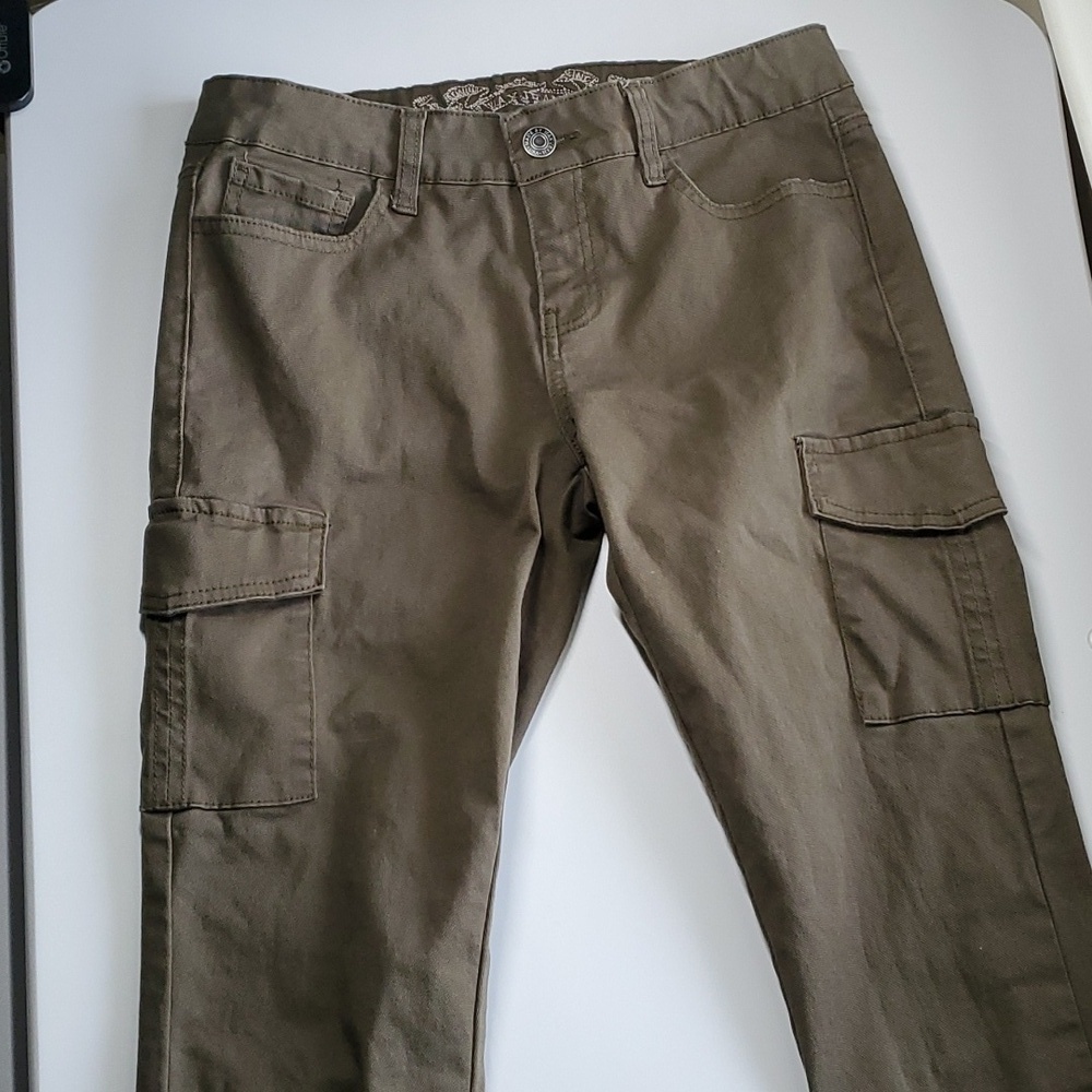 Wax‎ Jeans Camo size 7 fabric pants rn# 134352 these are olive green camo army
